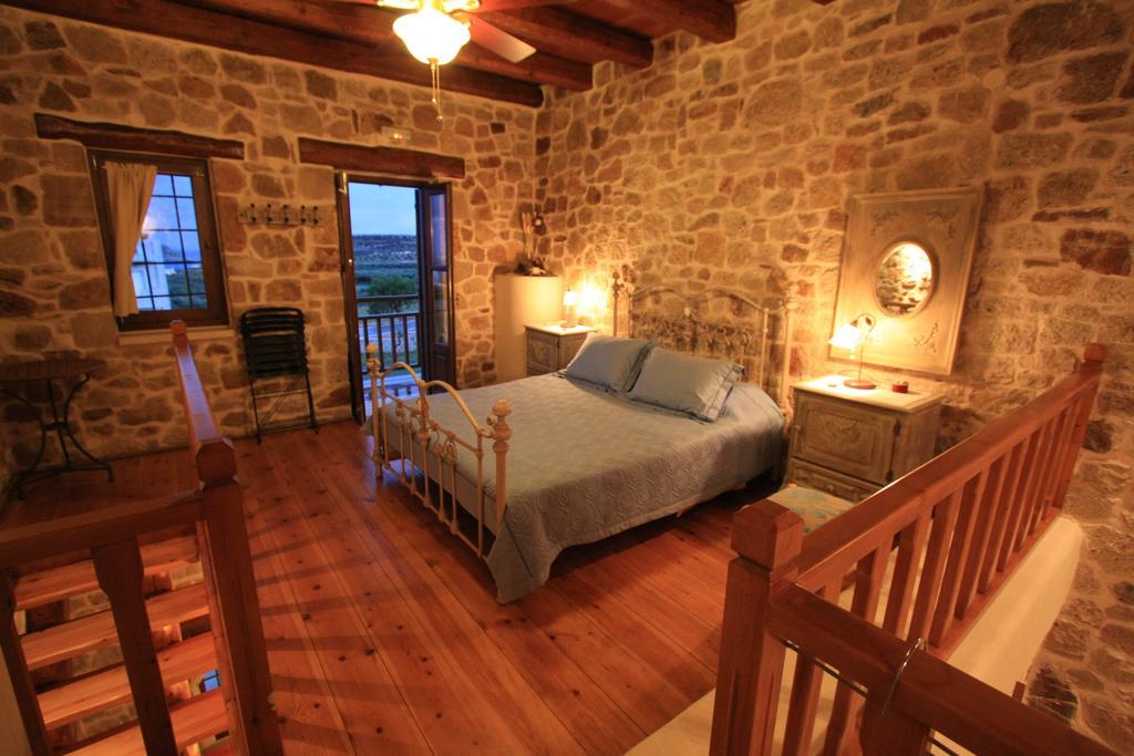 Lithos Traditional Guest Houses Xerokampos  Chambre photo